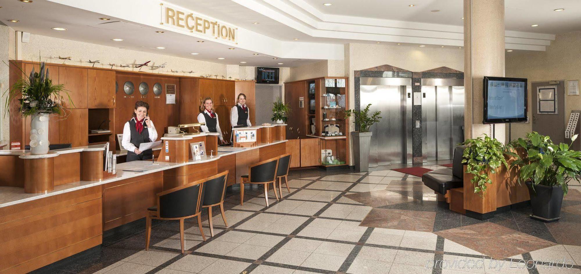 Dorint Airport-Hotel Berlin-Tegel Exterior photo
